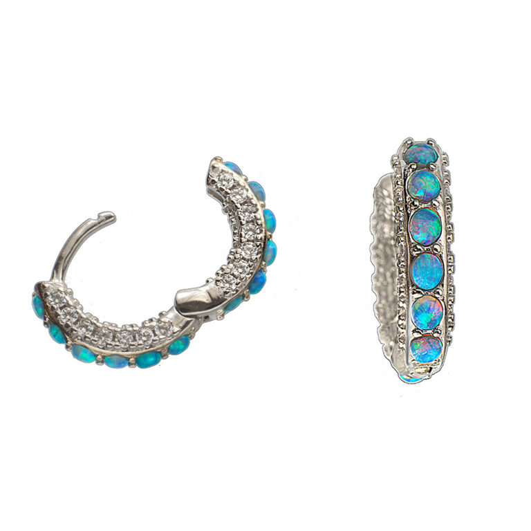 925-ös finomságú, ezüst karika fülbevaló szintetikus kék opál  és cirkónia kövekkel,